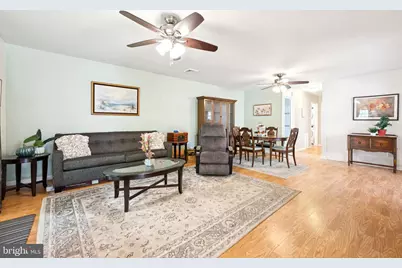 156 Elmtowne Boulevard, Hammonton, NJ 08037 - Photo 6