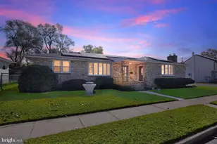 8402 Holman Ave, Pennsauken, NJ 08110 - Photo 2