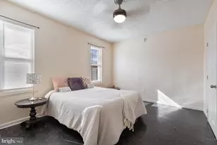 423 Vine St, Camden, NJ 08102 - Photo 12