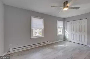 555 W Loch Lomond Dr, Sicklerville, NJ 08081 - Photo 10