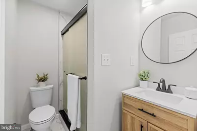 22 E Center Oak Avenue, Lawnside, NJ 08045 - Photo 16