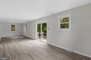 22 E Center Oak Ave, Lawnside, NJ 08045 - Photo 8