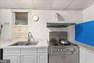 2240 40th St, Pennsauken, NJ 08110 - Photo 8