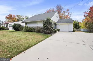 1619 S Bowling Green Dr, Cherry Hill, NJ 08003 - Photo 22