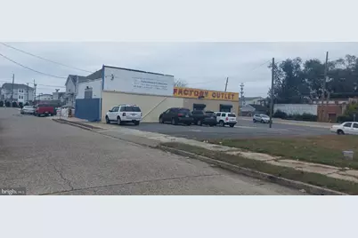 4545 S Crescent Boulevard, Pennsauken, NJ 08110 - Photo 1