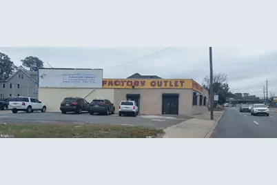 4545 S Crescent Boulevard, Pennsauken, NJ 08110 - Photo 2