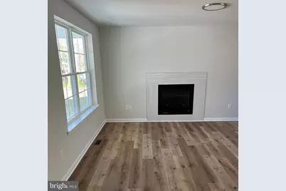 7 Maloney Avenue, Berlin, NJ 08009 - Photo 2