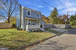 21 Baptist Ln, Gloucester Township, NJ 08012 - Photo 2