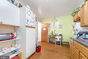 930 N 32nd St, Camden, NJ 08105 - Photo 8