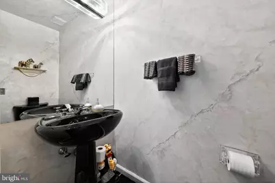 203 Sunshine Lakes Drive, Voorhees, NJ 08043 - Photo 12