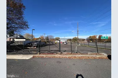 124 Black Horse, West Collingswood Heights, NJ 08059 - Photo 4