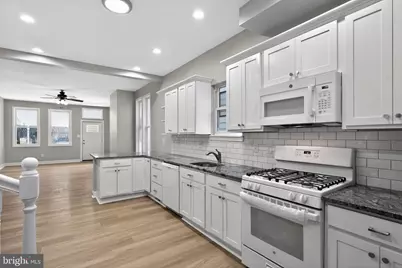 325 Monmouth Street, Gloucester City, NJ 08030 - Photo 6