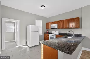 738 Division St, Gloucester City, NJ 08030 - Photo 12