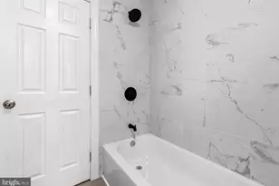 908 N 24th St, Camden, NJ 08105 - Photo 14