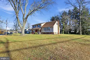 1401 Hillside Dr, Cherry Hill, NJ 08003 - Photo 42