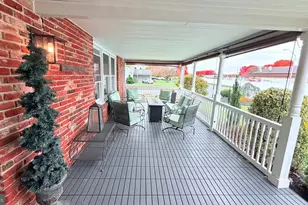 9 E Kennedy Dr, Clementon, NJ 08021 - Photo 2