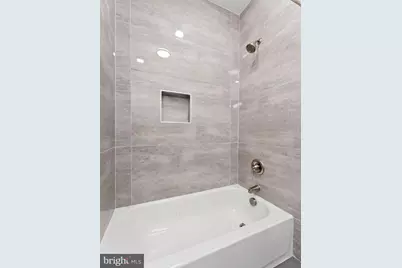 852 Woodland Avenue, Camden, NJ 08104 - Photo 34