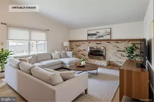 12 Gerry Ln, Sicklerville, NJ 08081 - Photo 2