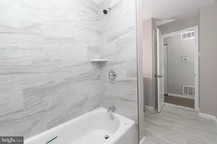 143 Fairmount Ave, Gloucester Township, NJ 08012 - Photo 18