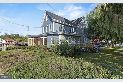 209 E Evesham Avenue, Magnolia, NJ 08049 - Photo 2