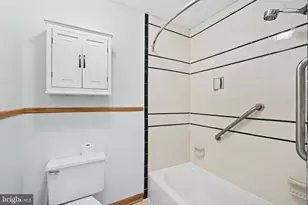 280 La Cascata Tnhs, Clementon, NJ 08021 - Photo 16