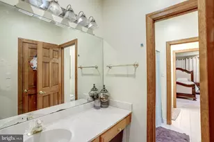 6 Oak Ridge Dr, Voorhees, NJ 08043 - Photo 38