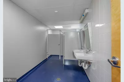 411 Commerce Lane, Berlin, NJ 08091 - Photo 40