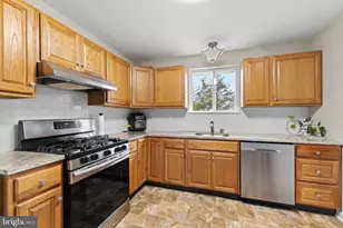 208 S Pelham Rd, Voorhees, NJ 08043 - Photo 8