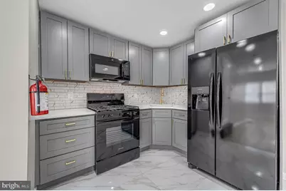 921 Ridgeway Street, Gloucester City, NJ 08030 - Photo 10