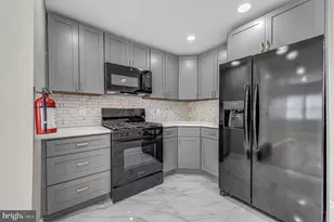 921 Ridgeway St, Gloucester City, NJ 08030 - Photo 10