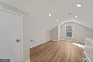 921 Ridgeway St, Gloucester City, NJ 08030 - Photo 16