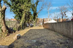 1281 Jackson St, Camden, NJ 08104 - Photo 32