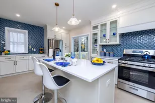 245 E Knight Ave, Collingswood, NJ 08108 - Photo 16