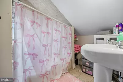 26 E Phoenix Avenue, Lawnside, NJ 08045 - Photo 24