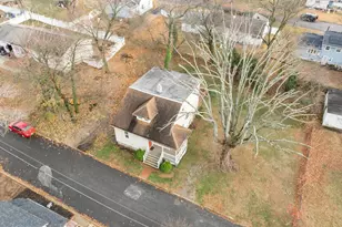 26 E Phoenix Ave, Lawnside, NJ 08045 - Photo 32