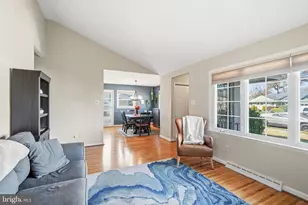 13 Cornelia Dr, Bellmawr, NJ 08031 - Photo 6