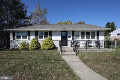 8 Pennsylvania Avenue, Somerdale, NJ 08083 - Photo 4