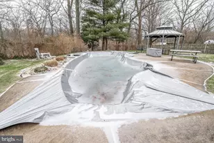 421 Hampton Ln, Somerdale, NJ 08083 - Photo 32