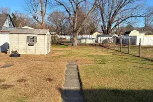 213 W Lake Ave, Gloucester Township, NJ 08012 - Photo 14