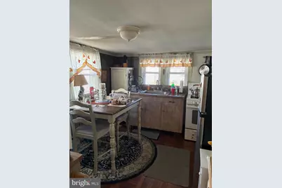 213 W Lake Avenue, Gloucester Township, NJ 08012 - Photo 4