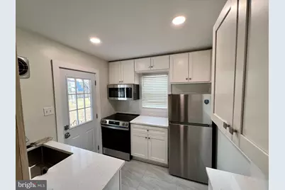 222 Berlin Road N, Lindenwold, NJ 08021 - Photo 8