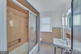 222 Berlin Rd N, Lindenwold, NJ 08021 - Photo 12