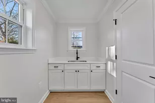 104 E Clearview Ave, Pine Hill, NJ 08021 - Photo 32