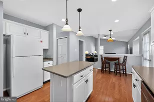 25 Country Ln, Voorhees, NJ 08043 - Photo 6