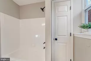 1513 Wildwood Ave, Camden, NJ 08103 - Photo 24