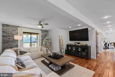 243 Jefferson Avenue, Voorhees, NJ 08043 - Photo 16