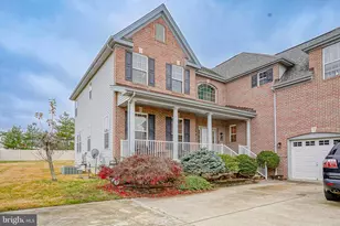 142 White Cedar Dr, Sicklerville, NJ 08081 - Photo 2