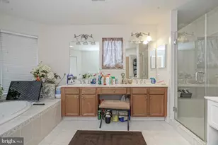 142 White Cedar Dr, Sicklerville, NJ 08081 - Photo 16