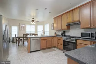 142 White Cedar Dr, Sicklerville, NJ 08081 - Photo 32