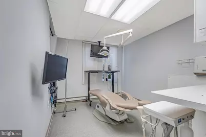 535 Monmouth Street, Gloucester City, NJ 08030 - Photo 18